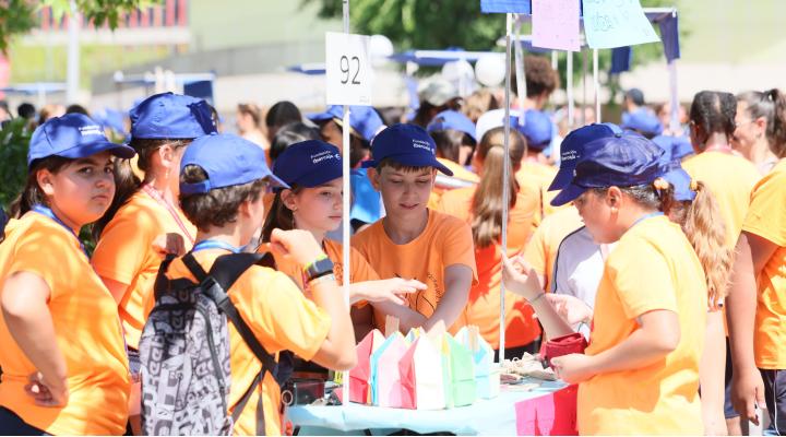 CERCA DE 3.000 ESCOLARES PARTICIPAN EN EL MERCADO DE “APRENDIENDO A EMPRENDER” IMPULSADO POR FUNDACIÓN IBERCAJA 