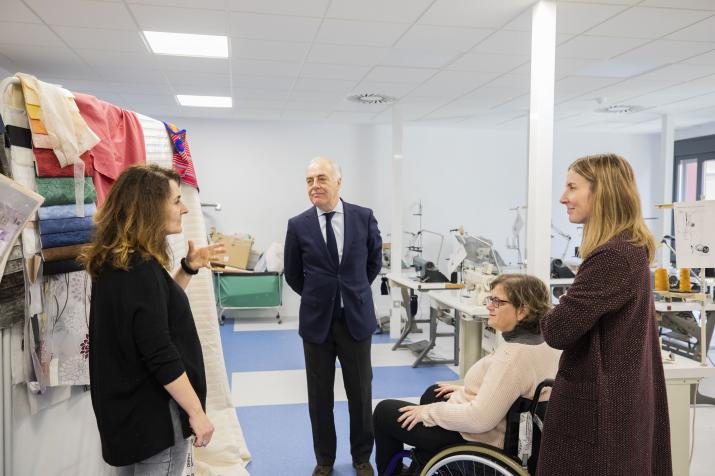 FIRMA DE CONVENIO DE FUNDACIÓN IBERCAJA E IBERCAJA BANCO CON FUNDACIÓN DFA