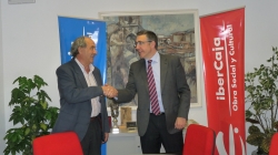 LA OBRA SOCIAL DE IBERCAJA COLABORA CON LA ASOCIACIÓN DE FAMILIARES DE ENFERMOS DE ALZHEIMER EN TERUEL