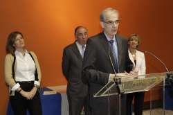 FIRMA DE LOS CONVENIOS SOCIALES DE IBERCAJA Y FUNDACIÓN CAJA INMACULADA