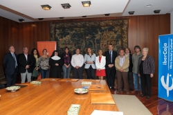 Firma de convenios sociales Ibercaja Fundación CAI con las asociaciones seleccionadas en Teruel