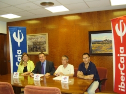  IBERCAJA FIRMA UN CONVENIO CON LA ASOCIACIÓN DE ENFERMOS NEUROLÓGICOS OSCENSES