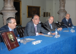 PRESENTADA LA BIOGRAFÍA DE JOSÉ SINUÉS Y URBIOLA