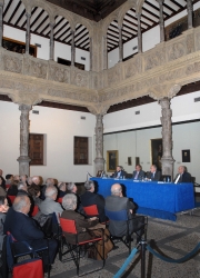 PRESENTADA LA BIOGRAFÍA DE JOSÉ SINUÉS Y URBIOLA