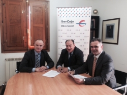  IBERCAJA FIRMA UN CONVENIO CON EL AYUNTAMIENTO DE ISÁBENA