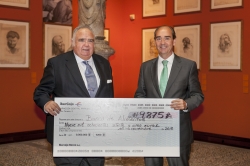 ACTO DE ENTREGA DEL CHEQUE DE IBERCAJA AL BANCO DE ALIMENTOS