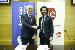IBERCAJA OBRA SOCIAL Y AJE ZARAGOZA FIRMAN UN CONVENIO