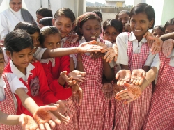 LA FUNDACIÓN JUAN BONAL RECIBE EL APOYO DE IBERCAJA