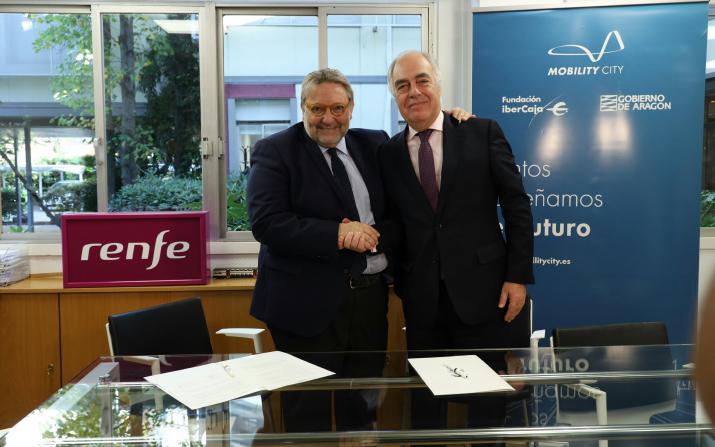 FIRMA ADHESIÓN DE RENFE A MOBILITY CITY