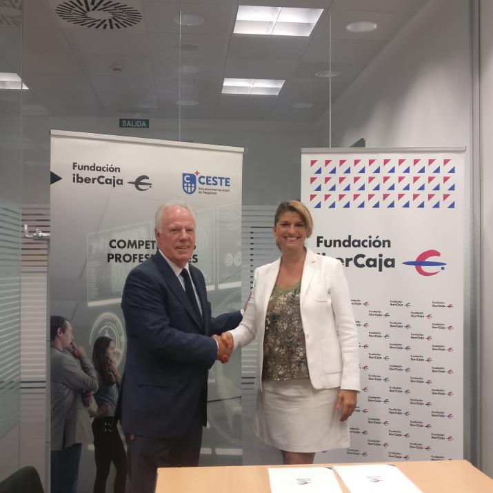 FUNDACIÓN IBERCAJA Y CESTE FIRMAN UN CONVENIO DE FORMACIÓN PARA EL ESPACIO JOVEN 