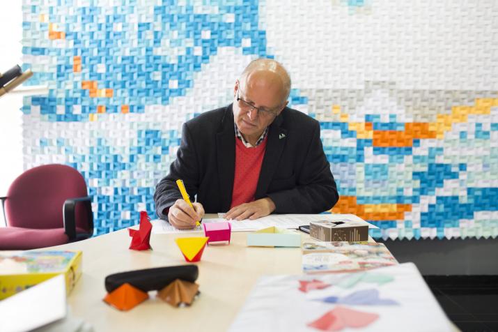 LA OBRA SOCIAL DE IBERCAJA FIRMA UN CONVENIO DE COLABORACIÓN CON LA ASOCIACIÓN ORIGAMI ZARAGOZA