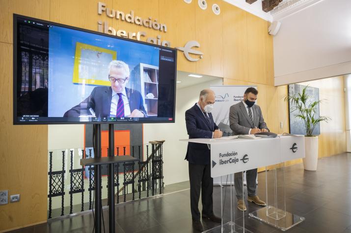 FIRMA DE ACUERDO DE FUNDACIÓN IBERCAJA CON TECNALIA Y CTAG