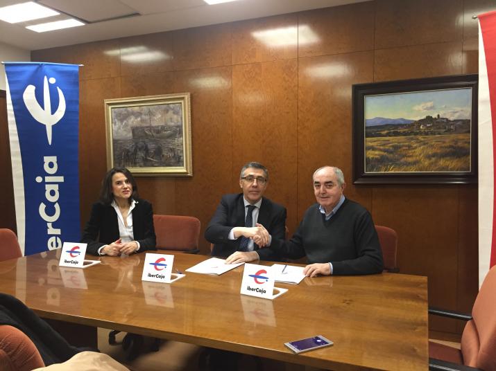 FIRMA DE CONVENIO DE FUNDACIÓN IBERCAJA CON LA CÁMARA DE COMERCIO DE HUESCA