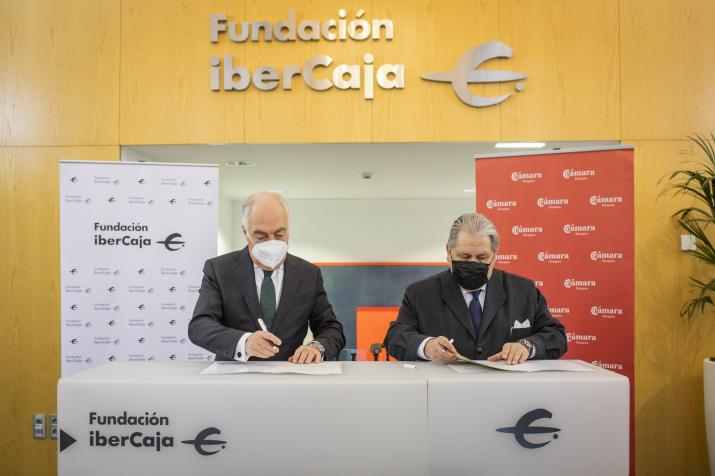Fundación Ibercaja y la Cámara de Comercio de Zaragoza renuevan su colaboración en el programa Forma-t