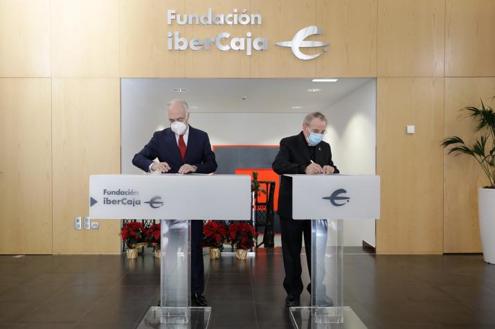 FIRMA DE CONVENIO DE FUNDACIÓN IBERCAJA Y EL CABILDO