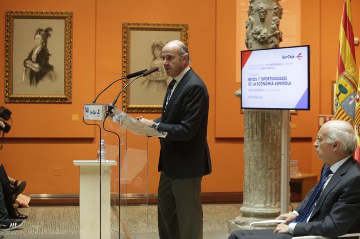 EL MINISTRO DE ECONOMÍA HA INAUGURADO HOY EL FORO IBERCAJA Y HA CLAUSURADO EL CICLO DE CONFERENCIAS 140 ANIVERSARIO 