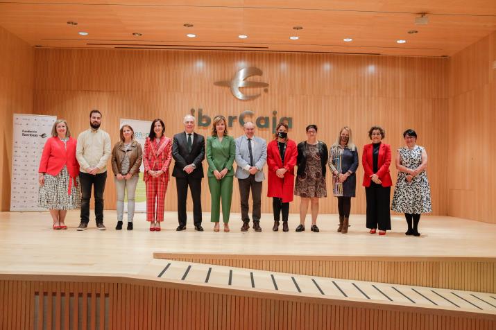 Mesa redonda Acoso escolar: ¿Qué podemos hacer desde casa? en Ibercaja Patio de la Infanta