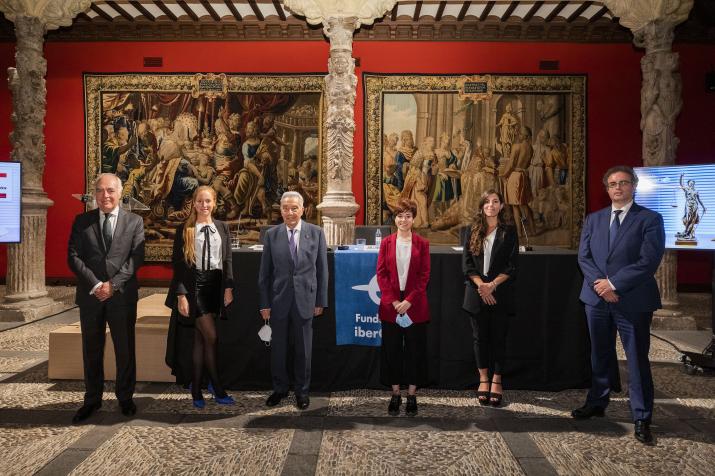 ENTREGA DE PREMIOS DE INVESTIGACIÓN JURÍDICA EN EL PATIO DE LA INFANTA